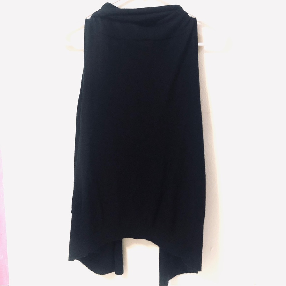🎉HOST PICK🎉VINCE BLACK 100% CASHMERE CARDIGAN - Picture 5 of 16